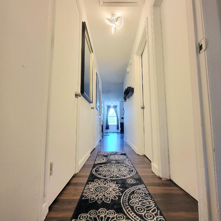 Hi-Tek-Duplex A-Two 75In 4K Led Villa Charleston Eksteriør billede